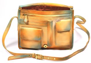 Handgearbeitete und Handbemalt Tasche